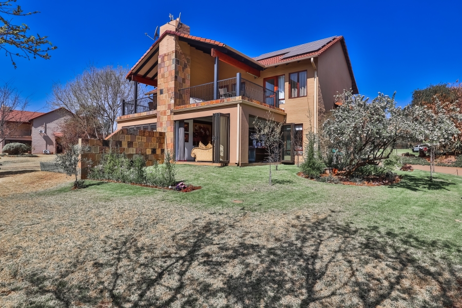 3 Bedroom Property for Sale in The Coves North West